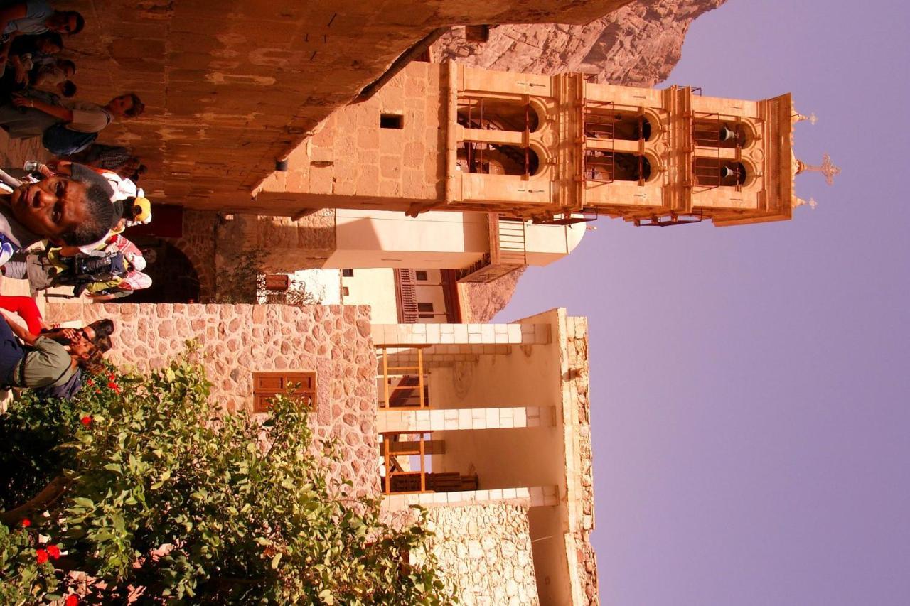 Hotel Sheikh Mousa Bedouin Camp Saint Catherine Exterior foto